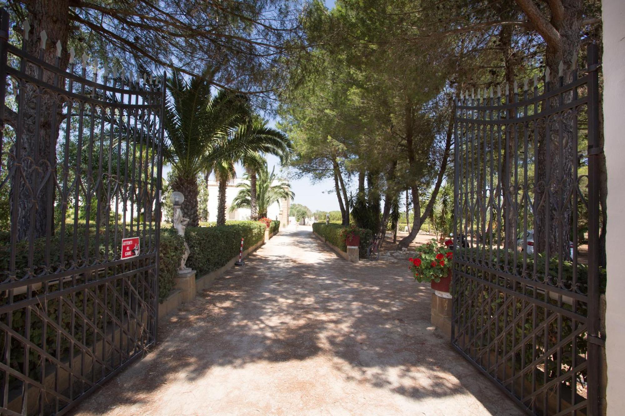 Agriturismo Villantica Tuglie Exterior photo